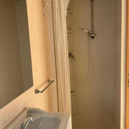 Grotta Del Saraceno 3*