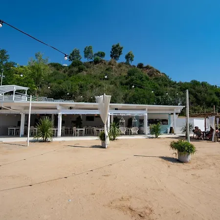 Grotta Del Saraceno Hotel apartamentowy