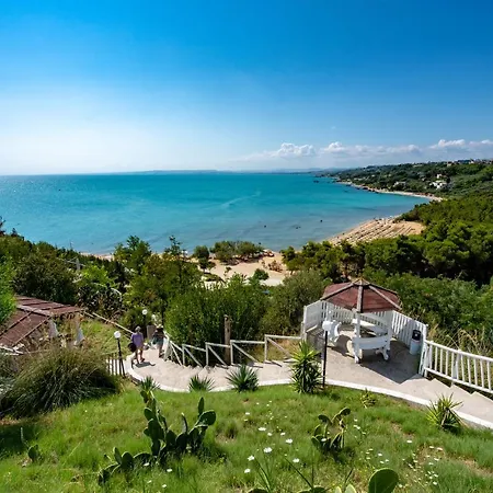 Ξενοδοχείο με διαμερίσματα Grotta Del Saraceno 3*