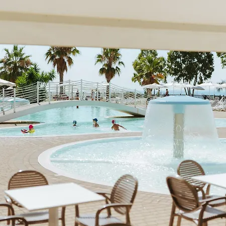 Grotta Del Saraceno 3* Vasto