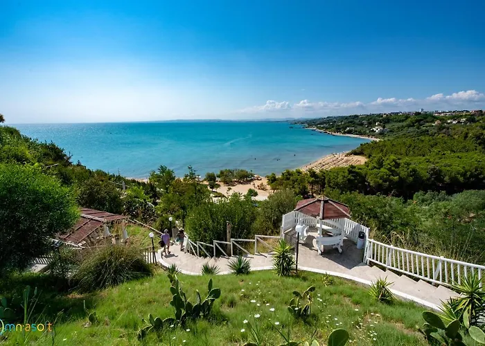 Aparthotel Grotta Del Saraceno 3*